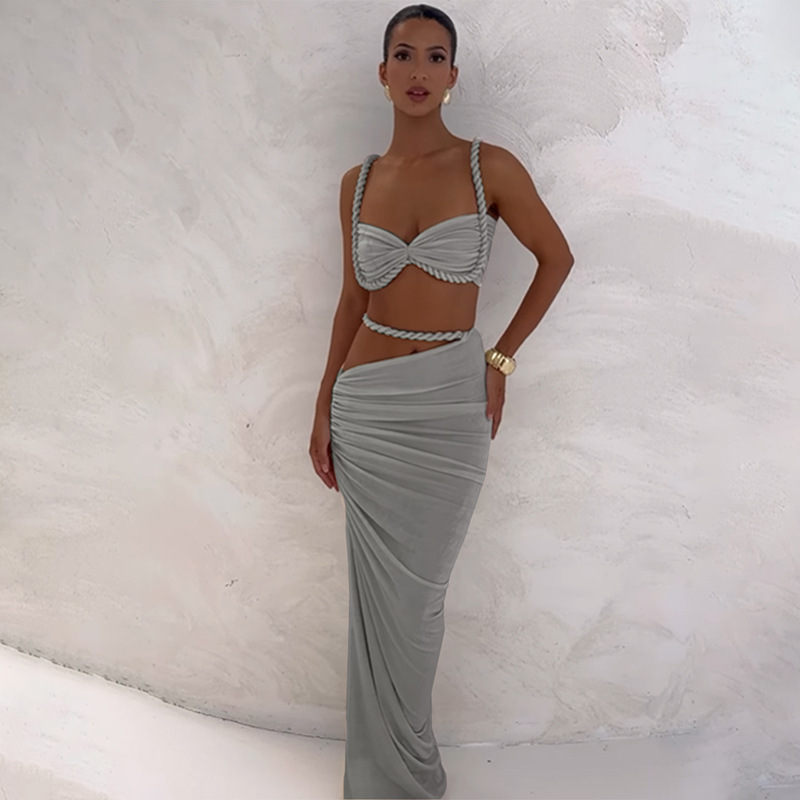 Women's Sexy Solid Color Backless Camisole Hip Cover Skirt Suit