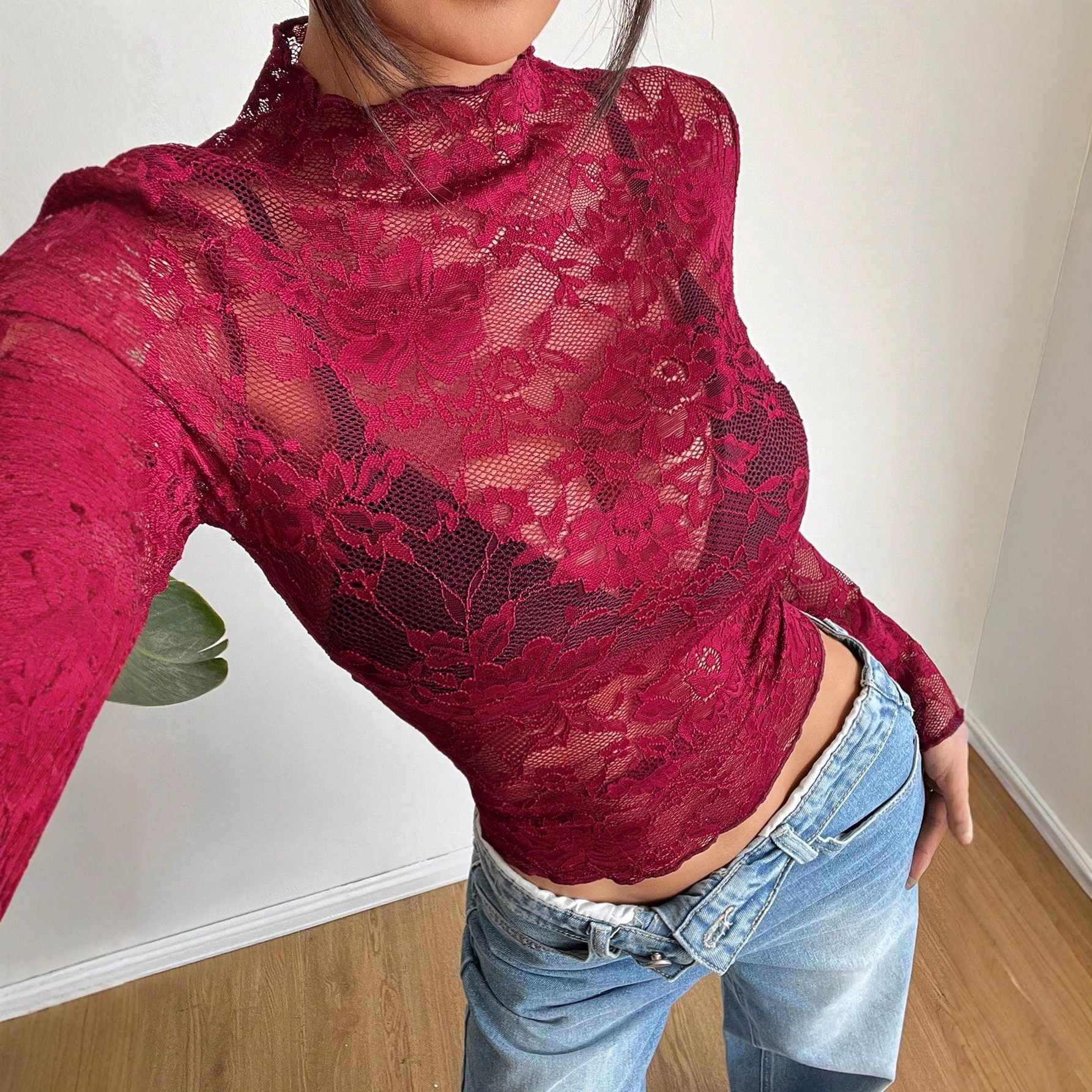 Sexy single layer long sleeve slim fit lace top
