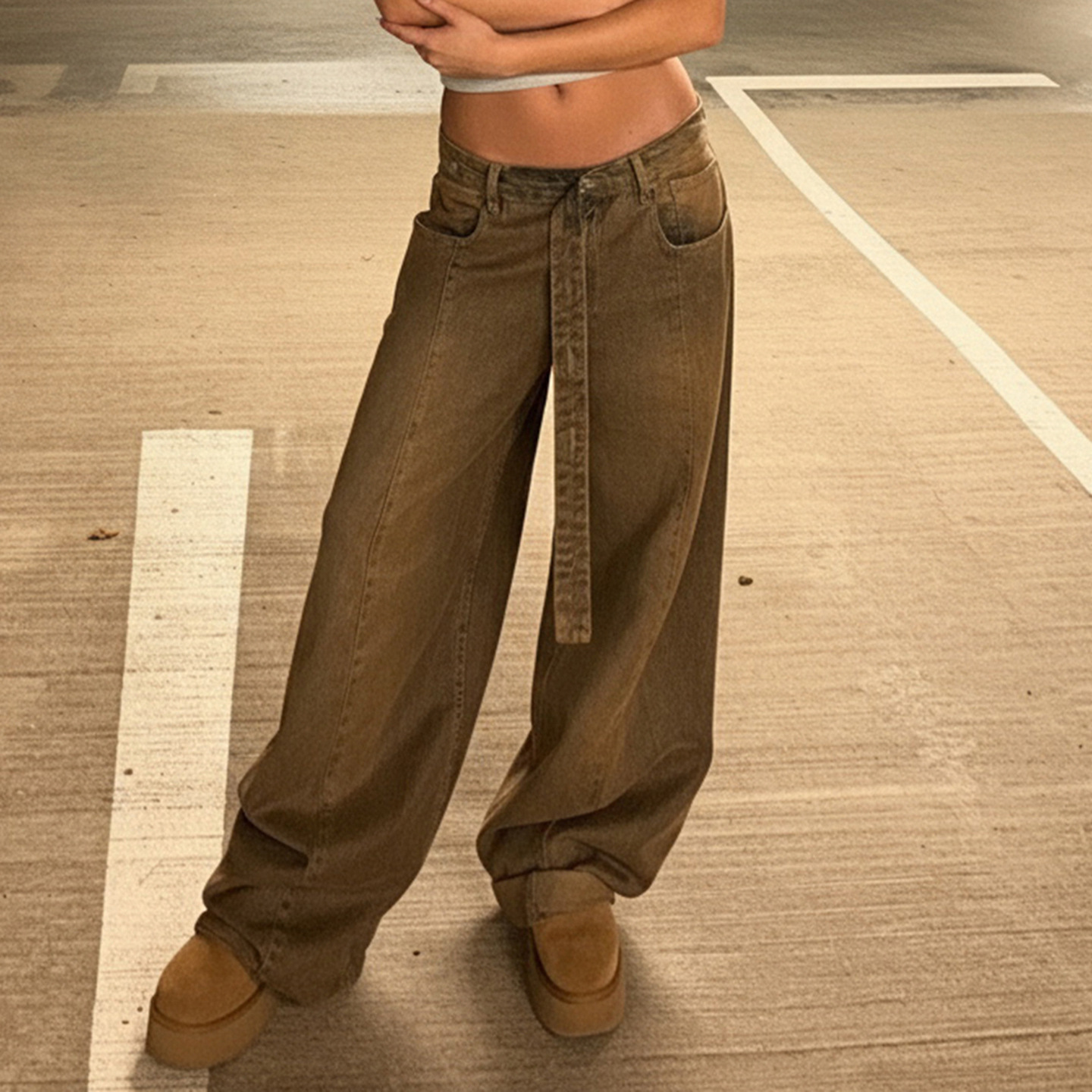 Retro high street wide-leg floor-length jeans, cool and stylish, distressed, low-waisted, drapey, loose trousers for women